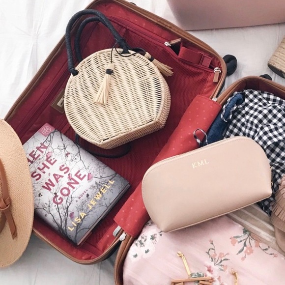 Circle Straw Crossbody - Picture 6 of 7